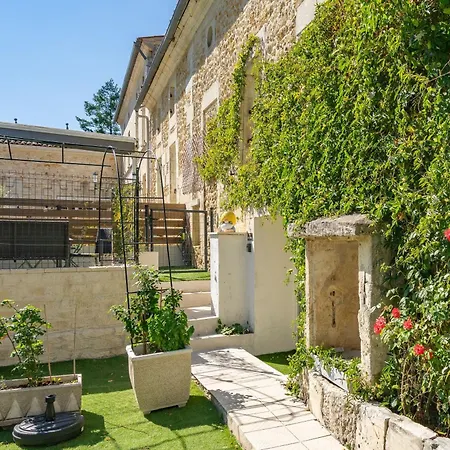 Le Vesuve Avec Jaccuzi Saint-Genis-de-Saintonge