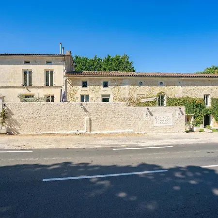 Apartment Le Vesuve Avec Jaccuzi Saint-Genis-de-Saintonge
